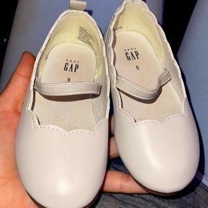 Gray beige gap ballerina slippers